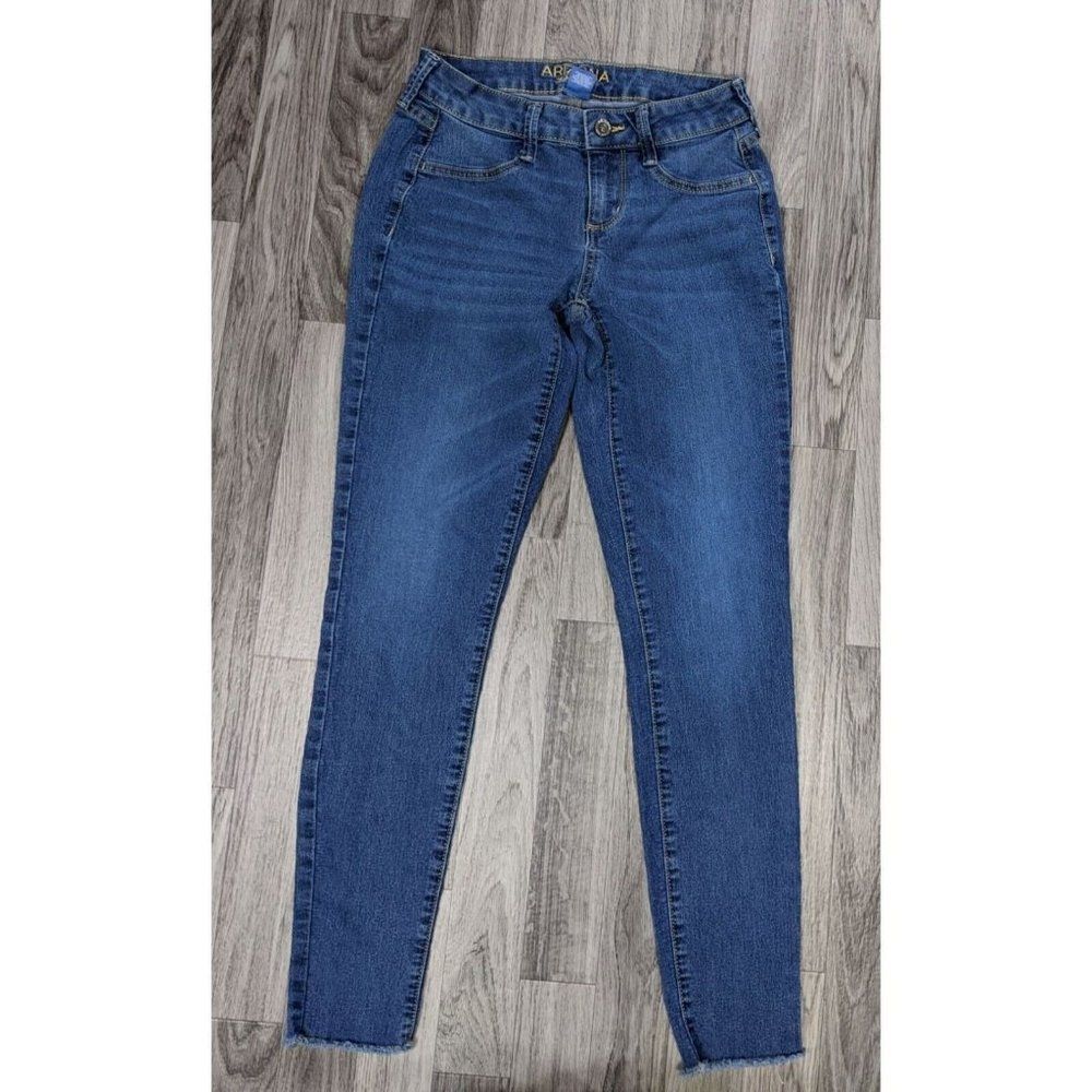 Arizona Jean‎ Co Size 1 Whiskered Skinny Fringe Hem Stretch Denim Jeans